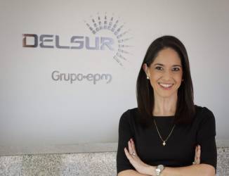 María Teresa Menéndez, Gerente de Sostenibilidad, Comunicaciones y Relacionamiento de DELSUR.