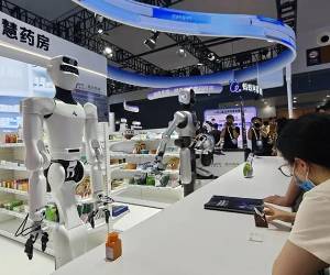 Moonshot reconoció que el rendimiento general de K3 todavía está por detrás de los modelos propietarios más potentes, Claude Fable 5 y GPT-5.6 Sol<b>.</b> (Foto: EFE)