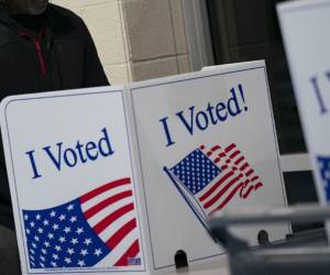 <i>NALEO prevé un posible aumento en la participación del voto latino en cuatro estados: California (6,1 %), Florida (13,8 %), Nevada (15,5 %) y Nueva York (12,4 %). FOTO AFP</i>