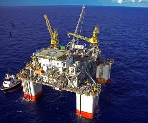 <i>Las reservas de petróleo que limitaron el aumento de los precios del crudo al inicio de la guerra entre Irán e Israel se han agotado, y que el conflicto podría impulsar aún más los precios durante los próximos meses. Foto de cortesía</i>