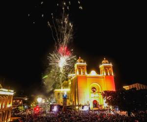 <i>El movimiento turístico se refleja en la afluencia registrada en el Centro Histórico de San Salvador, uno de los principales puntos de concentración durante el periodo vacacional. Foto de cortesía</i>