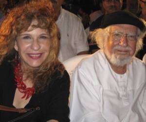 Gioconda Belli y Ernesto Cardenal, dos de los firmantes del 'Manifiesto de los 27'.