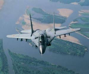 Analistas hondureños temen que con la compra de estos aviones caza se vea alterado el equilibrio regional. (Foto: laprensa.hn).