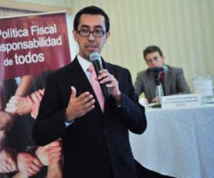 Jonathan Menkos, director ejecutivo del Icefi. (Foto: Archivo).