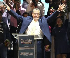 Bernardo Arévalo, el primer hijo de un exmandatario guatemalteco (Juan José Arévalo) en ganar una elección.