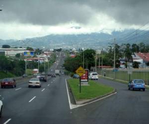 Según el ministro de Transporte, Carlos Villalta, los diseños de la obra se iniciarán de inmediato y en ocho meses estarán arrancando los trabajos. (Foto: Archivo)