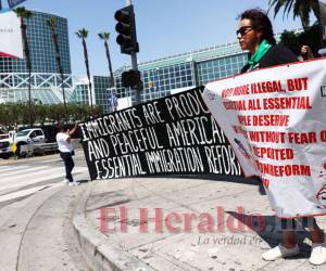 La Cumbre de las Américas inició el 6 de junio y durante la semana se efectuarán las reuniones plenarias donde participarán los presidentes y los cancilleres en representación de los mandatarios ausentes.