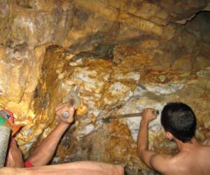 Existe una férrea oposición a la minería en Guatemala, por parte de agricultores, ambientalistas e indígenas.