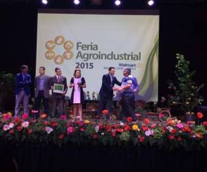 Walmart reconoció esta semana a sus productores en la Feria Agroindustrial. (Foto: Cortesía).