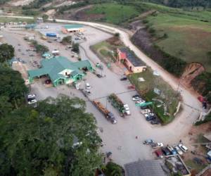 Vista aérea de Belice desde la municipalidad de Melchor de Mencos, Petén, al norte de Guatemala. AFP PHOTO / CARLOS ALONZO / TO GO WITH AFP STORY by Edgar CALDERON