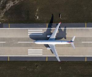 <i>La Asociación de Transporte Aéreo Internacional urgió a las autoridades de Venezuela a reconsiderar su revocación de la concesión de vuelo a aerolíneas internacionales. Foto de cortesía</i>