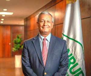 Juan Luis Fonseca, Gerente General de BANRURAL.