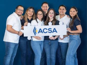 El trabajo del equipo es fundamental para sus logros.