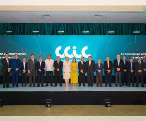 Junta Directiva de la Cámara de Comercio e Industrias de Cortés (CCIC) durante la presentación de la nueva imagen de la institución a líderes gremiales, empresarios, aliados estratégicos y medios de comunicación. <b>Fotos:</b> Frankly Muñoz y CCIC