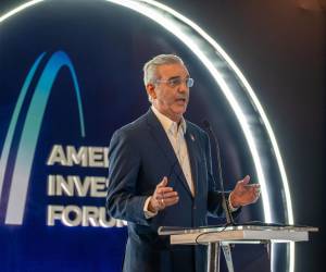 Presidente de La República Dominicana, Luis Abinader, durante la jornada inaugural del Americas Investment Forum. (Foto: Cortesía)