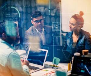 <i>El modelo holding permitirá integrar nuevas compañías tecnológicas manteniendo su especialización técnica y conocimiento local en distintos mercados bajo una sola operación regional. Foto de iStock</i>