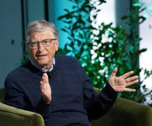 <i>Bill Gates, fundador de Breakthrough Energy y copresidente de la Fundación Bill &amp; Melinda Gates, habla en el escenario en el New York Times Climate Forward Summit 2023 en el Times Center. Bennett Raglin/Getty Images para The New York Times/AFP</i>