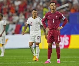 <i>Cristiano Ronaldo durante el encuentro entre España y Portugal correspondiente a los octavos de final del Mundial 2026, este lunes en Dallas EFE/EPA/JEFFREY MCWHORTER</i>