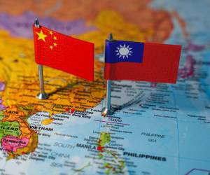 Taiwán exigirá que ciudadanos chinos renuncien a pasaporte para residir en la isla