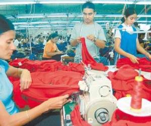 La fabricación de productos textiles reportó aumento de 4.9%. (Foto: elheraldo.hn).