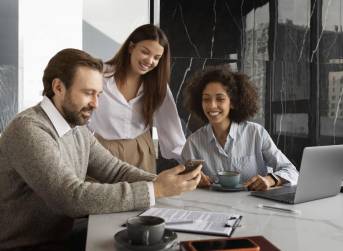 <i>El lugar de trabajo puede constituir un entorno que amplifique problemas generales que afectan negativamente a la salud mental. IMAGEN REFERENCIA</i>