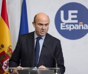 Luis de Guindos, ministro español de Finanzas. (Foto: AFP).
