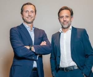 <i>Pedro Palma, Managing Partner de Apex Capital; y Diego Barral, CEO en Grupo Ayudín para Argentina, Uruguay y Paraguay. FOTO E&amp;N</i>
