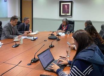 <i>Sebastián Zaleski reunido con representantes de la COHEP.</i>