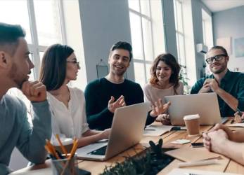 <i>Las empresas buscan contener el aumento en los gastos de beneficios sin eliminar apoyos a los colaboradores. Foto de iStock</i>
