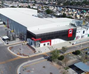 <i>La empresa inauguró oficialmente su primera planta de Pringles en México, ubicada en Querétaro. FOTO @gobqro</i>