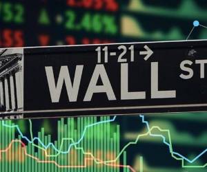 <b>El índice VIX, considerado el principal termómetro del miedo en Wall Street, registró su tercera caída consecutiva. (Foto: Archivo)</b>