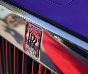 <i>Rolls Royce en la gran inauguración de Avi &amp; Co y celebración de la semana de carreras de Miami con Rolls-Royce Motor Cars y Haute Living el 4 de mayo de 2023 en Miami, Florida. Romain Maurice/Getty Images para Haute Living/AFPRomain Maurice / GETTY IMAGES NORTEAMÉRICA / Getty Images vía AFP</i>