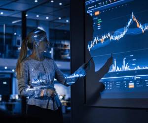 <i>Mercados latinoamericanos enfrentan menor crecimiento en 2026 y mayor presión sobre costos. Foto de iStock</i>