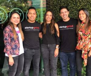 El primer evento se realizará este 11 de julio en el Centro Comercial Parque Las Américas. De izquierda a derecha: Ivonne Cuellar, directora de RRPP Startup Grind Guatemala; Marcos Molina, director marketing Guatemala; Ingrid de León, gerente del Centro Comercial Parque Las Américas; Marcel Barascout, director Startup Grind Guatemala y Viviana Ruiz, directora de administración Startup Grind Guatemala.