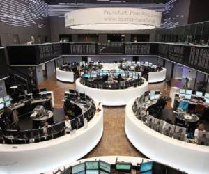 Las ventas de acciones y la carrera para comprar bonos sólo acentuaron la tendencia de los mercados en las últimas semanas. (Foto: AFP)