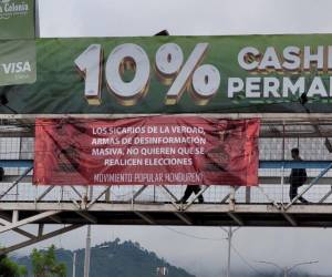 La SIP pidió a las autoridades hondureñas investigar exhaustivamente hasta identificar y sancionar a los responsables de la campaña de pancartas en las calles. Foto cortesía