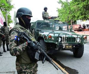 La lucha contra el narcotráfico, el crimen organizado y contra las maras, ha revivido la militarización.