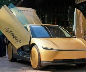 <i>El coche pesa 3.113 libras (unos 1.412 kilogramos), utiliza una batería de iones de litio y cuenta con un motor eléctrico de 219 caballos de potencia y tracción delantera. (Foto: EFE)</i>