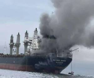 <i>Mercados temen guerra larga en el Golfo mientras el petróleo vuelve a dispararse, sin techo a la vista. (Foto: EFE)</i>