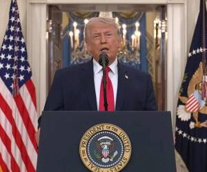 La lectura de fondo del discurso ofrecido por Trump apunta a una señal contundente: menos guerra larga, más presión energética global. (Foto: EFE)