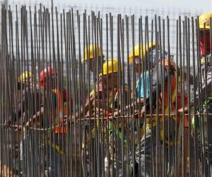 Hay agua, pero falta infraestructura para llevarlo hasta donde se pueden construir residenciales, centros comerciales y plantas industriales. (Foto: Archivo).