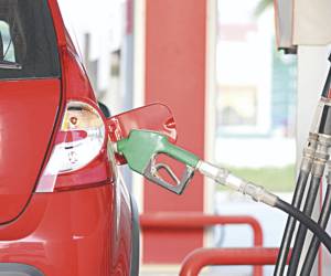 ¿Cuánto cuesta un galón de combustible en cada país de Centroamérica?