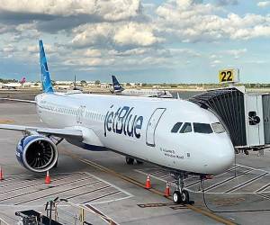 Crece la oposición a la compra de Spirit Airlines por parte de JetBlue Airways