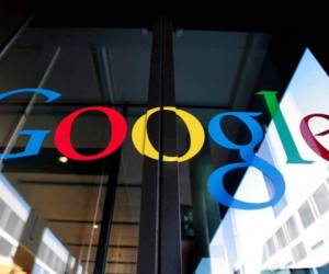 Google cumple 10 años cotizando sus acciones en el mercado bursátil.