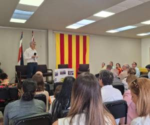 Unos 8.000 ticos solicitaron la nacionalidad española en los últimos tres años