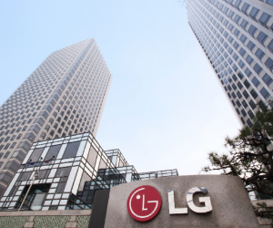 <i>LG creará el Centro AX, resultado de la fusión del Centro DX y la División de Innovación de Procesos. Esta entidad será clave en el avance tecnológico y en la preparación del talento interno para los retos futuros. Foto de cortesía</i>