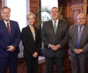 <i>Presidente Bernardo Arévalo manifestó su preocupación a la relatora especial de la ONU, sobre la criminalización del MP contra jueces, fiscales y abogados que trabajan por una justicia independiente. </i>FOTO prensa.gob.gt