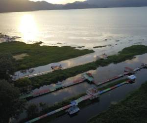 Honduras: demolieron los tradicionales muelles de Lago Yojoa