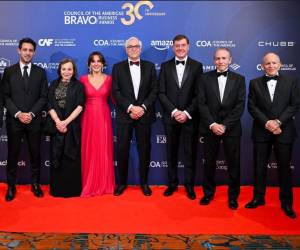 <i>(De izquierda a derecha) Luiz R. Vasconcelos de FedEx América Latina y el Caribe; Ariel Szarfsztejn de Mercado Libre; Susan Segal de AS/COA; María Lourdes Terán de AS/COA; Andrés Gluski de The AES Corporation y AS/COA; Francisco Gomes Neto de Embraer, y Felipe Bosch Gutiérrez y Juan José Gutiérrez Mayorga de CMI. (Foto: Gort Productions)</i>