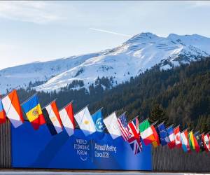 <i>En conjunto, el panorama que dibuja el World Economic Forum para Centroamérica en 2026 es el de una región enfrentada a riesgos estructurales persistentes, donde los desafíos económicos, sociales e institucionales se entrelazan. (Foto: WEF-Sitio Oficial)</i>